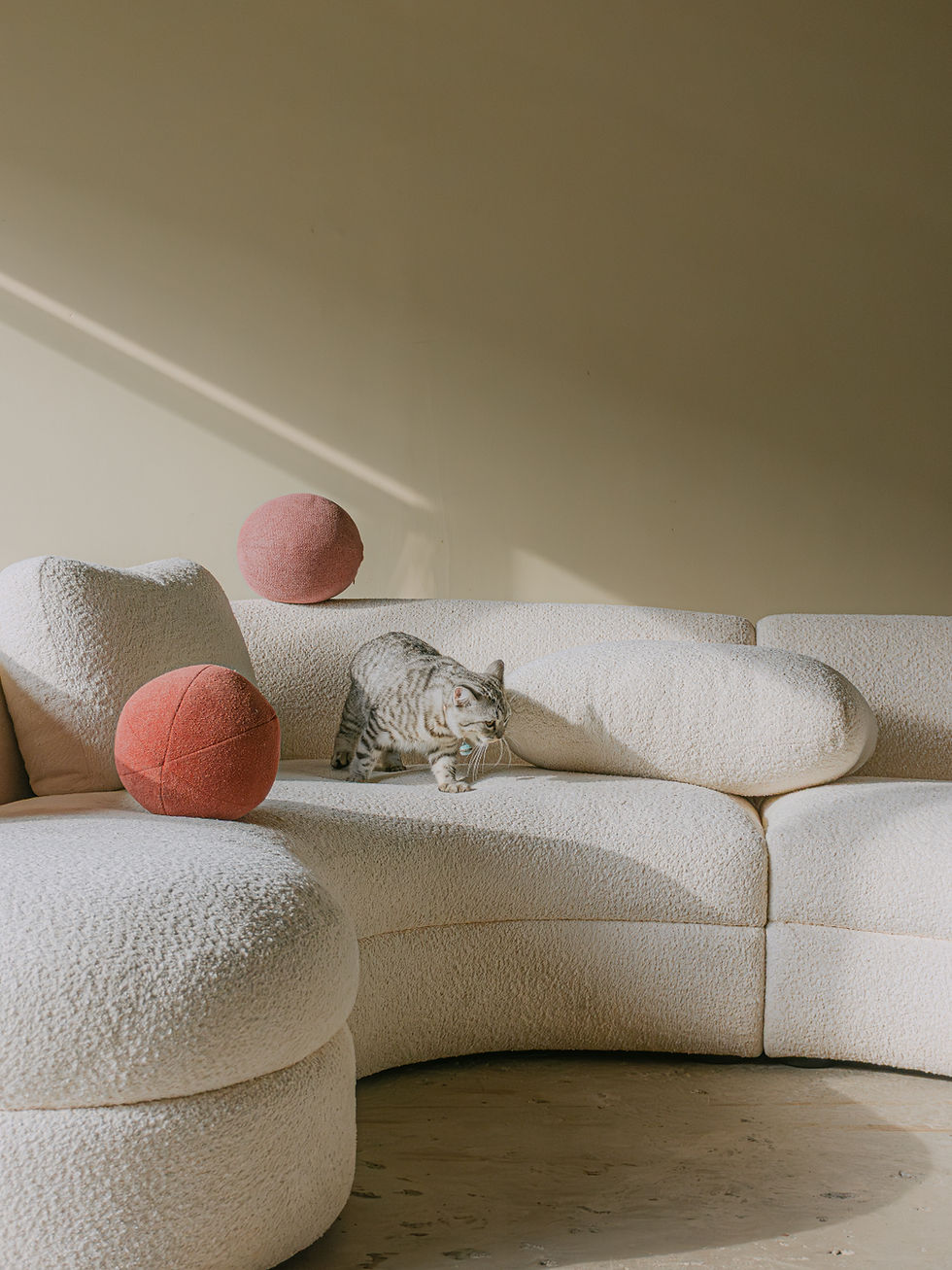 Hình thu nhỏ: CHAISE SOFA SILENT HUM (Boucle Fabric)