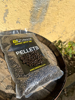 Power pellets fish + monster crab