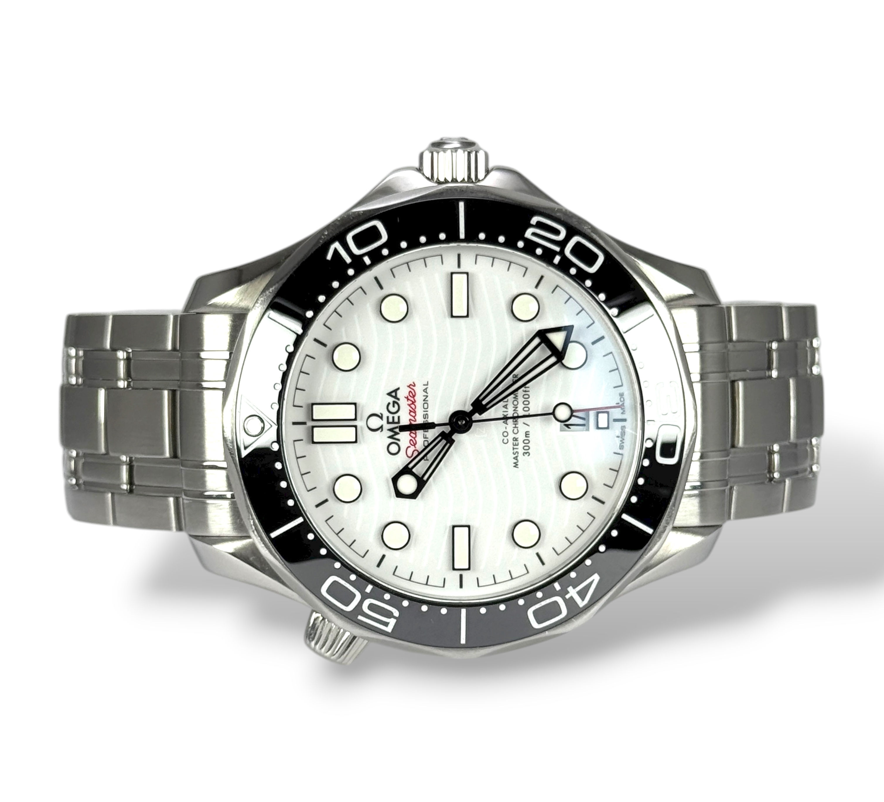 OMEGA 2020 Seamaster 300m Co-Axial, 21030422004001, White Dial, Box & Papers