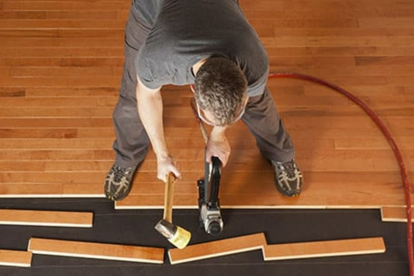 Installation plancher Bois-franc