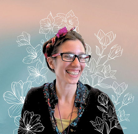 Gökçe S. Hall - cicekli portre fotoğraf.jpg