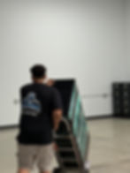 Dos Manos Moving is a reliable moving company.