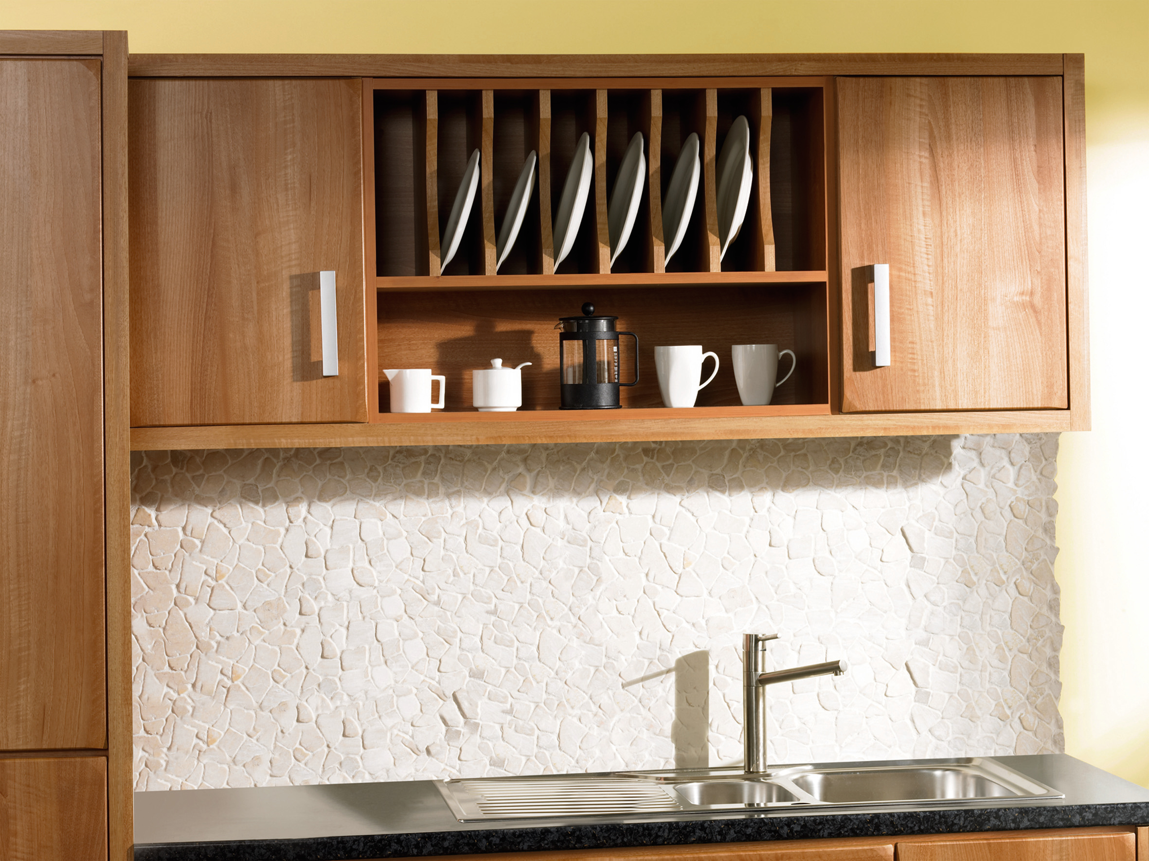Chunky Frame Surround Feature