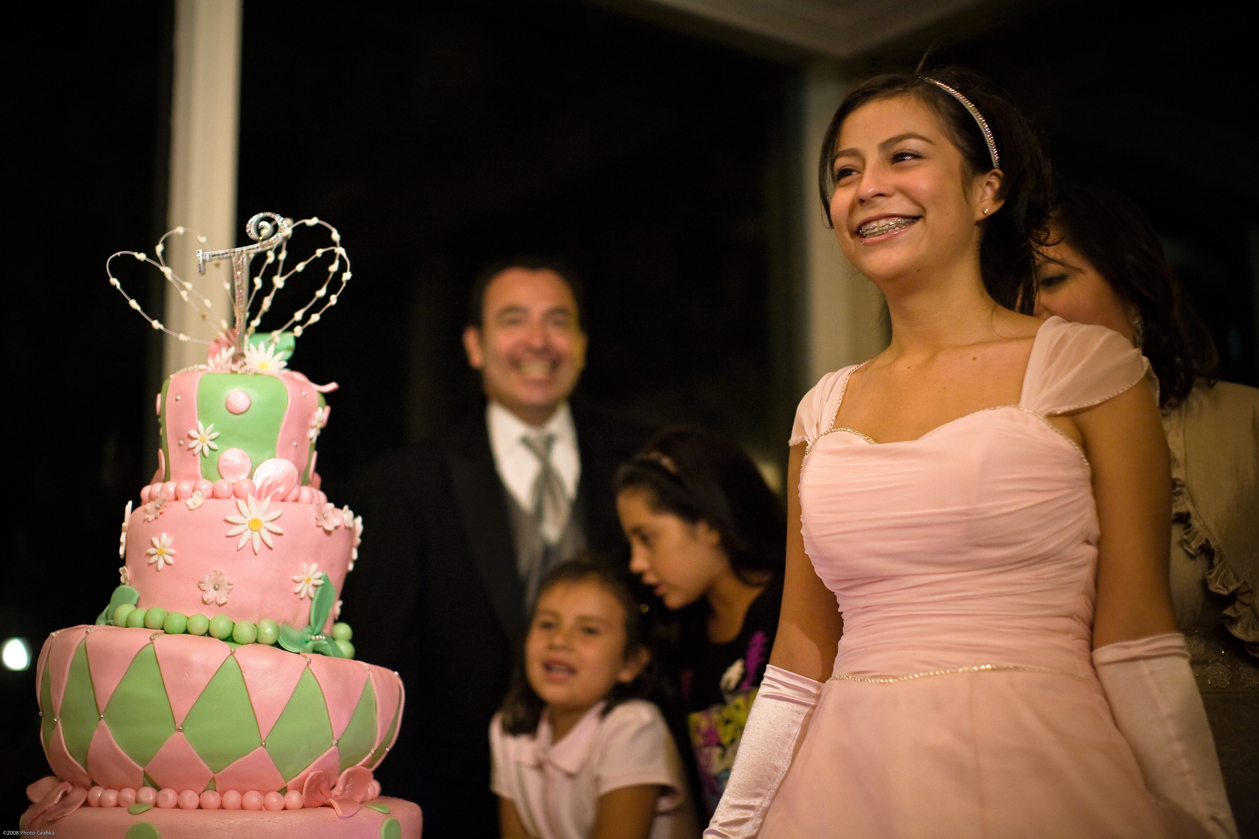 Quiñceanera_cake