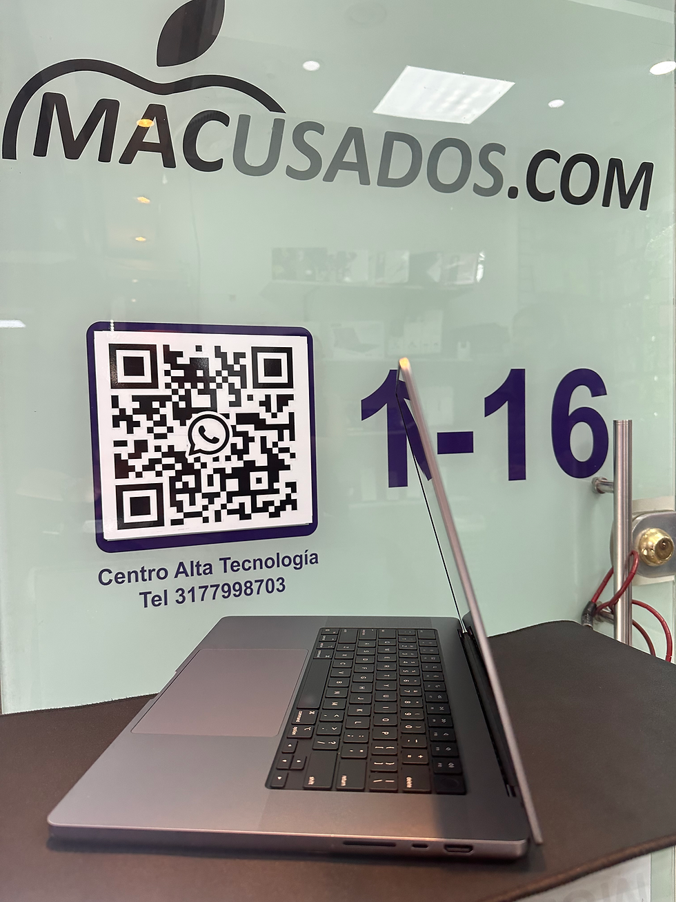 Miniatura: MACBOOK PRO 16" M1 MAX  32GB 1TB SSD