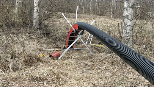 upper pipe guide_.jpg