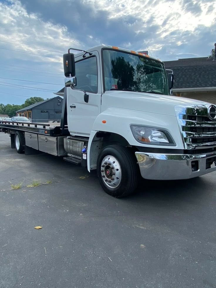 Best Tow Truck Deals _ Dealsan.jfif