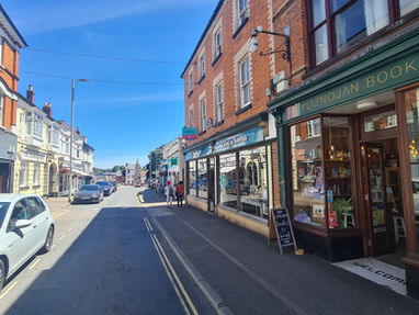 gold street.jpg