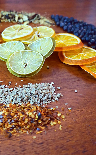Botanicals,gin,juniper berries,herb spices