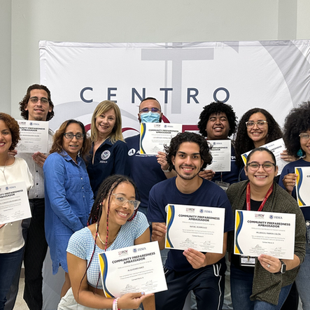 ReDV y FEMA certifican al primer grupo de Embajadores para la Preparación Comunitaria