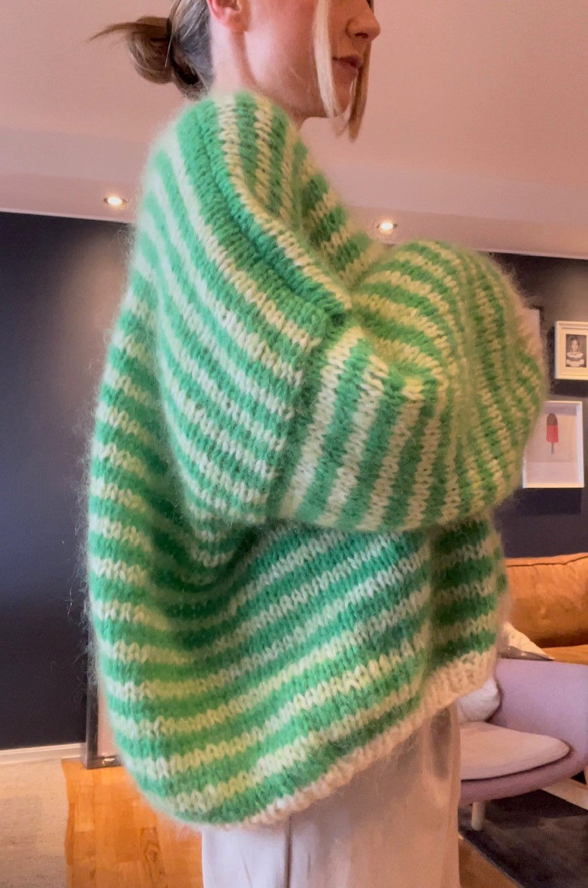 Miniaturebillede: SWEET SPRING SWEATER - dansk