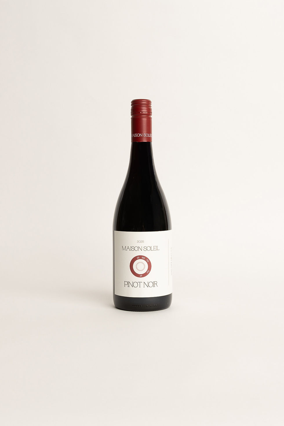 Maison Soleil Pinot Noir 2025