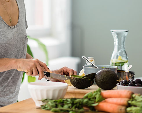 Preparing Healthy Food_edited_edited.jpg