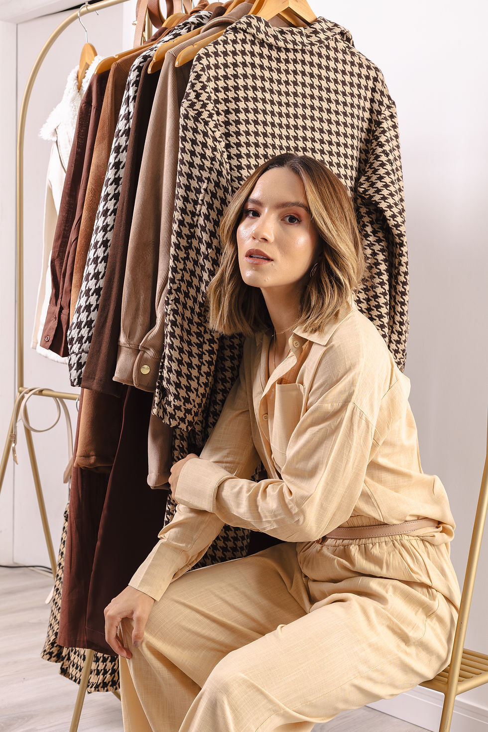 Meet Flávia Oliveira: the entrepreneur who, at just 27, earned R\$15 million, lost everything, and is now leading a historic comeback toward earning one million per month