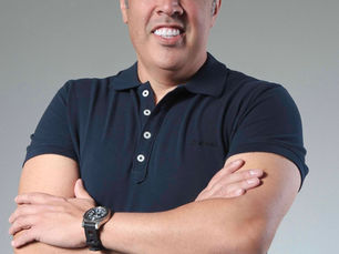 Richard Harary, conquista os EUA à brasileira