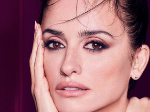 Lancôme presents La Nuit Trésor Fleur de Nuit, a new floral amber fragrance