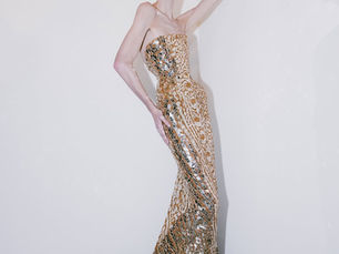 Schiaparelli: Between Lone Stars and the New Femininity - Ready-to-Wear Fall/Winter 2025-2026
by Daniel Roseberry