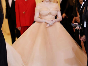 Billie Eilish - MET GALA 2021