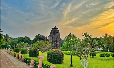 Rajarani Temple .jpg