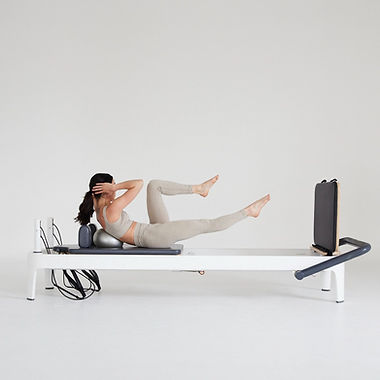 pilates reformer kursfoto.jpeg
