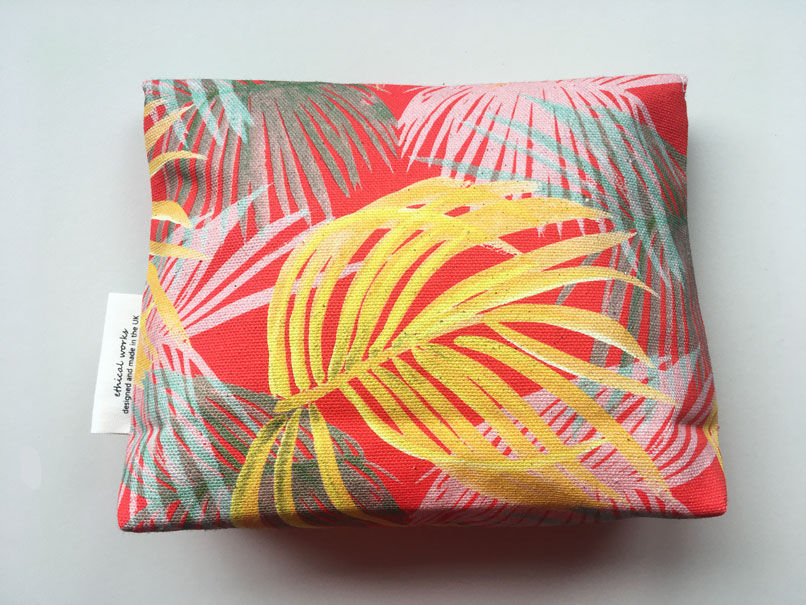 Thumbnail: 'TROPICAL DANCE' cosmetics bag