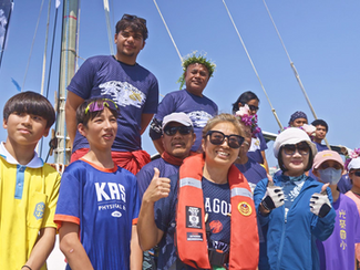 KAS Sailors Welcome Traditional Catamaran "Alingano Maisu" to Kaohsiung