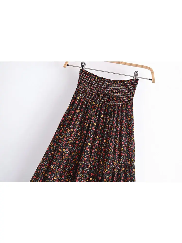 Thumbnail: Vintage Black Floral Pleated Boho Maxi Skirt