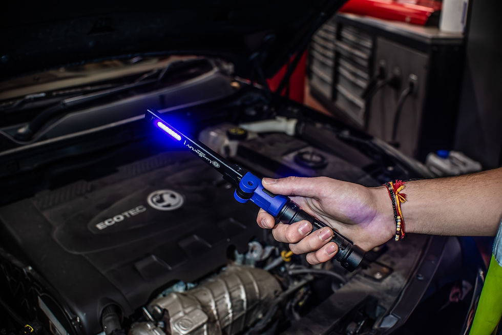 Thumbnail: 800 Lumen Slimline Folding Work Lamp With UV Function