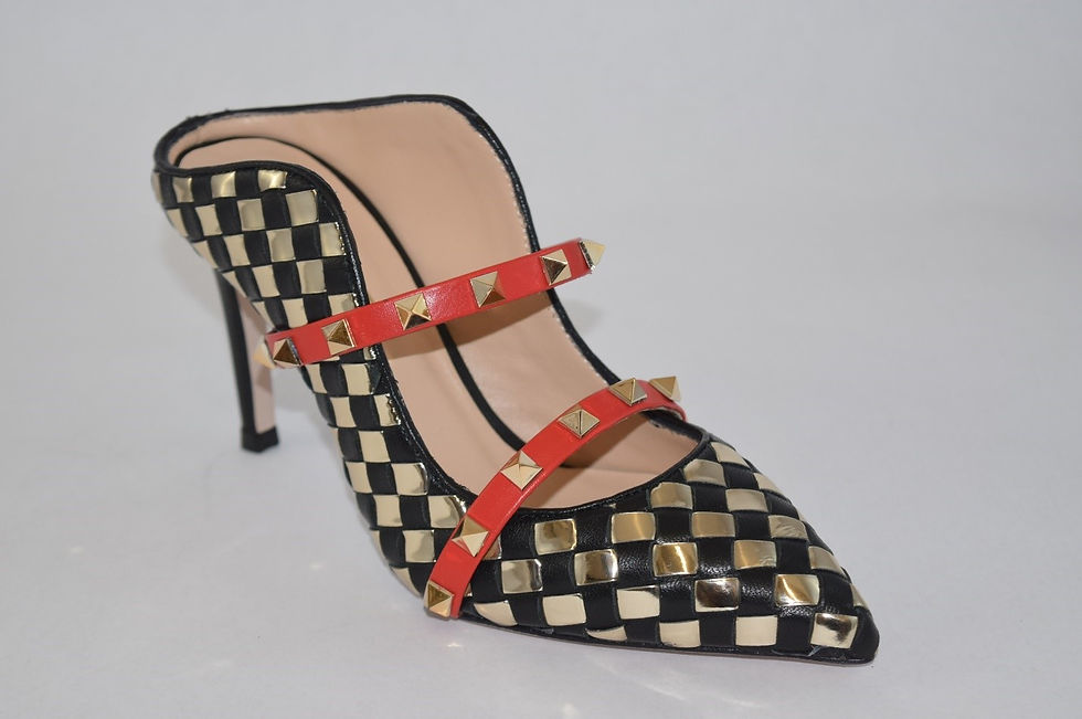 Poletto 4292 Woven Leather Pumps