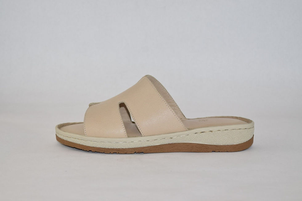 Thumbnail: Tsakiris Mallas 8021 Leather Sandals