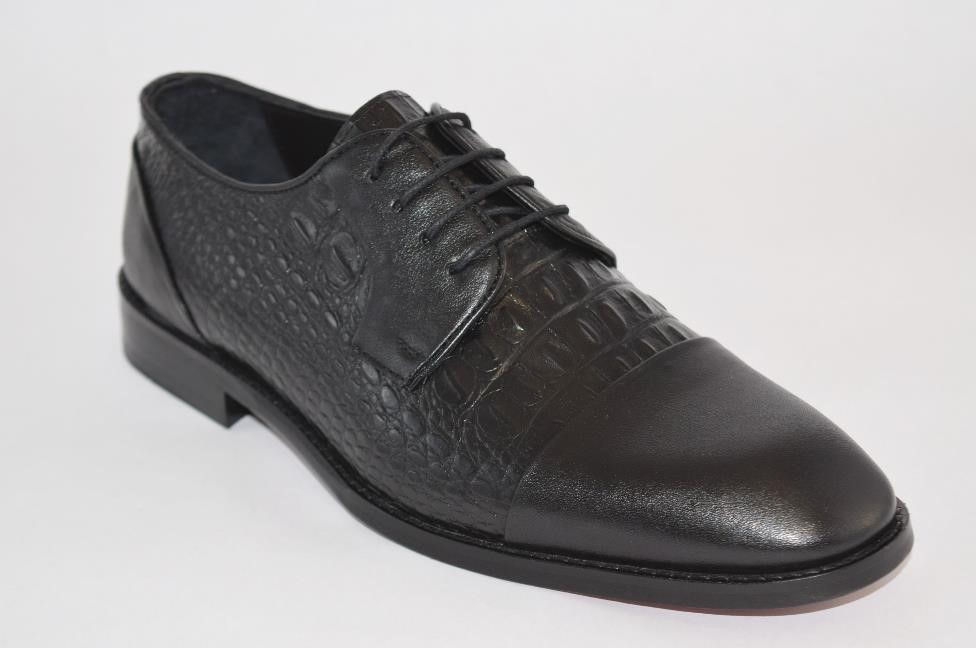 Thumbnail: Black Croc Embossed Leather Dress shoes with laces