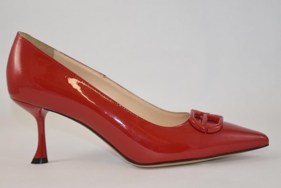 Red patent leather Kitten Heel Stiletto Pump