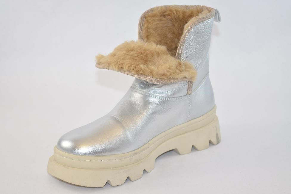 Thumbnail: Mago Jordy Leather Bootie
