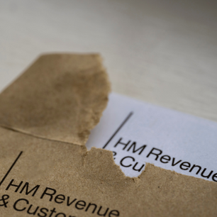 Beware of the Latest HMRC Scam on iPhones