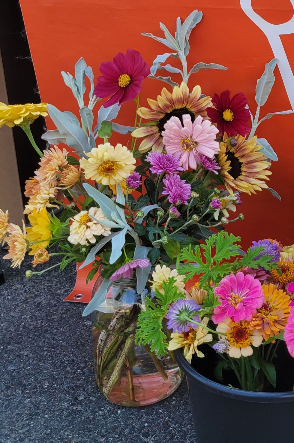 Thumbnail: Monthly Fall Bouquet Subscription