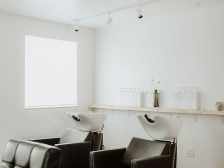 What is lived-in color? Root Salon in Granby, CO breaks down the technique, how long it lasts, and why it works so well for a low-maintenance mountain lifestyle.