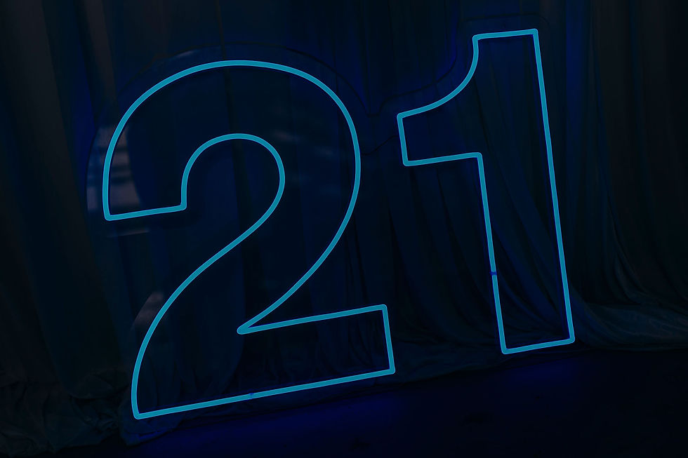 Thumbnail: 21 Neon Sign