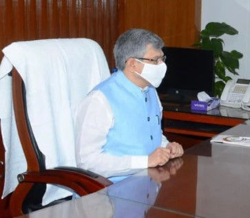 राज्यसभा में हंगामा; तृणमूल सांसद ने फाड़ा अश्विनी वैष्णव का पेपर