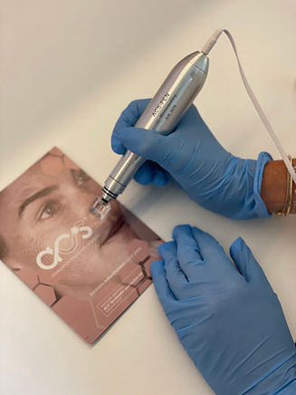 Nouveau Soin Expert ACS Stimulation Cellulaire Avancé Caroline facialiste Nîmes