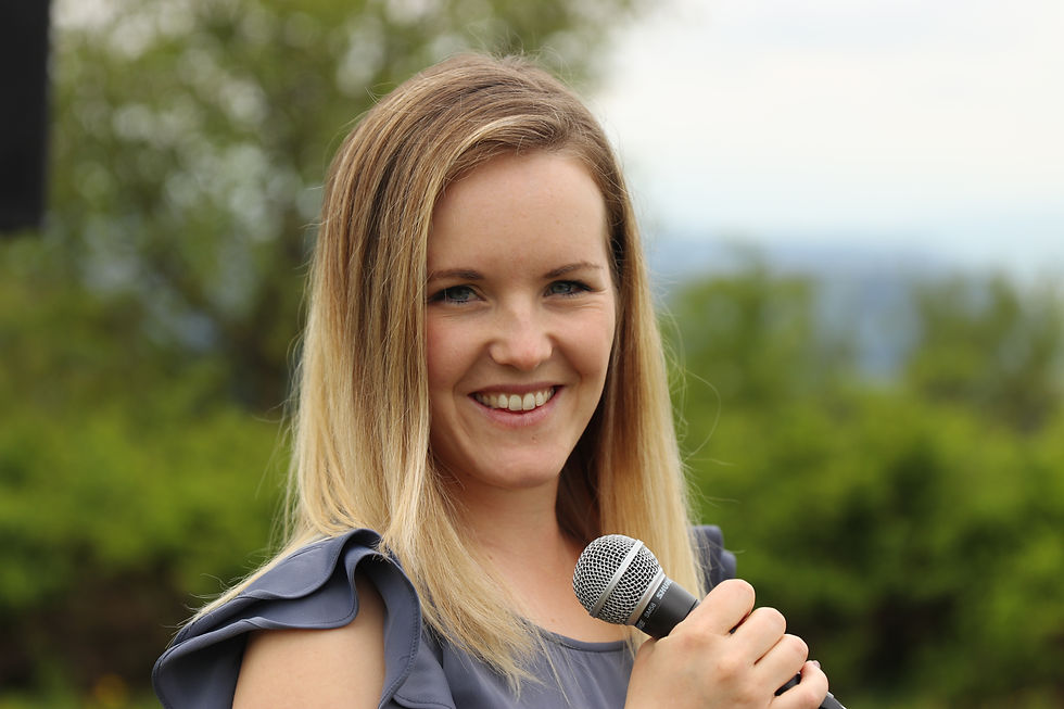 Larissa Sommer Hochzeit