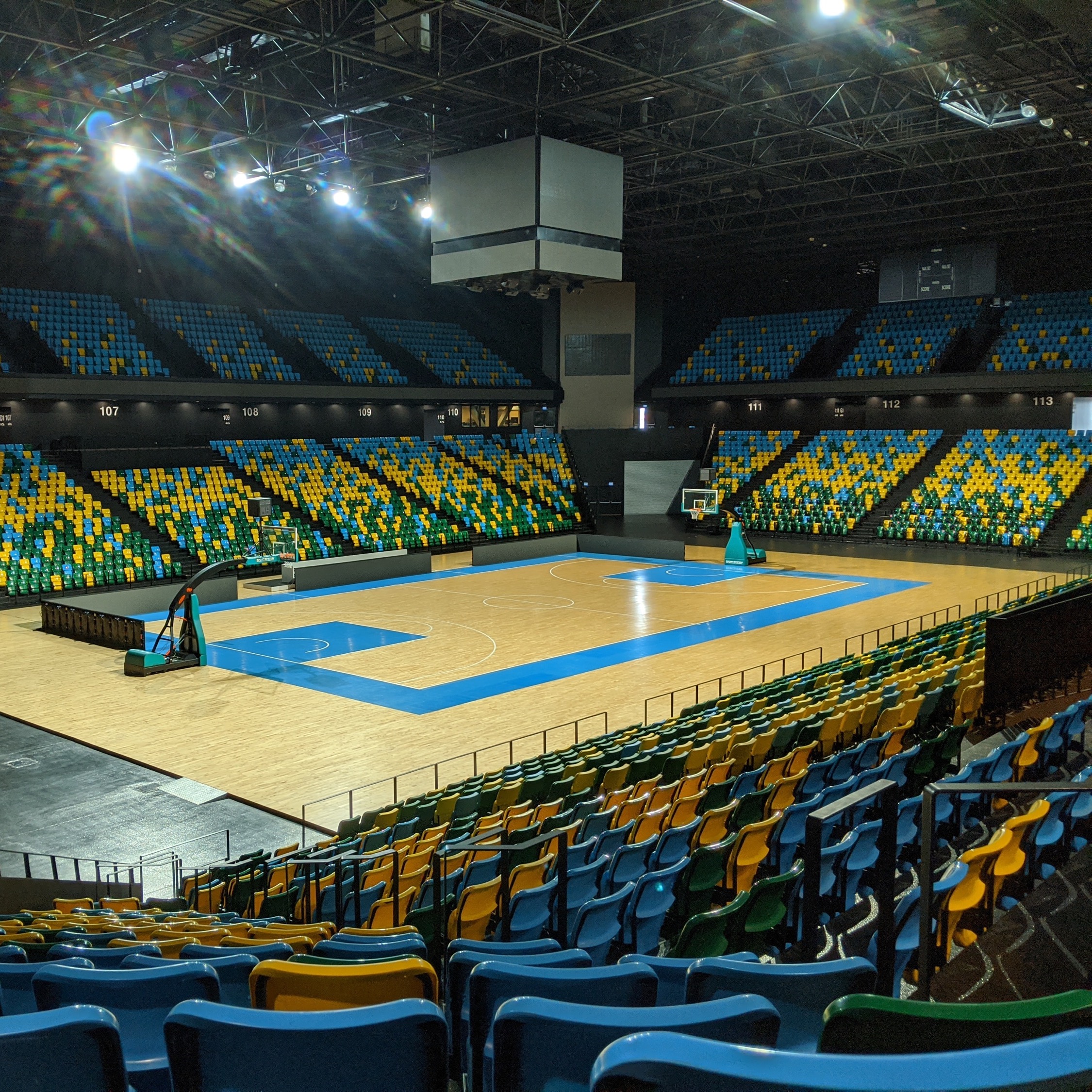 Basketball sports facility