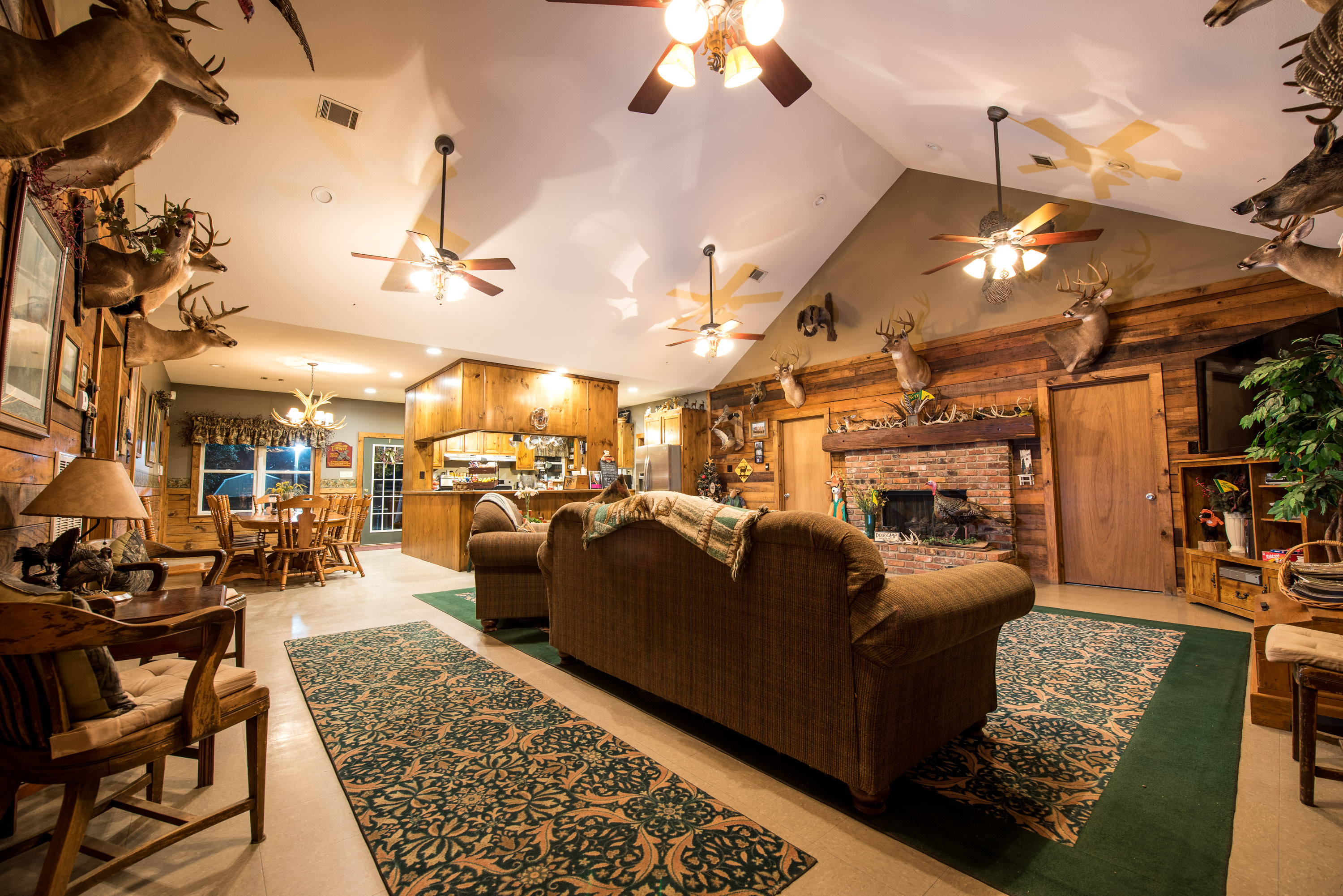 Blackwater Guided Hunting in SC LowCountry Lodge