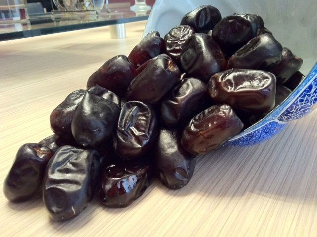 Wet Dates