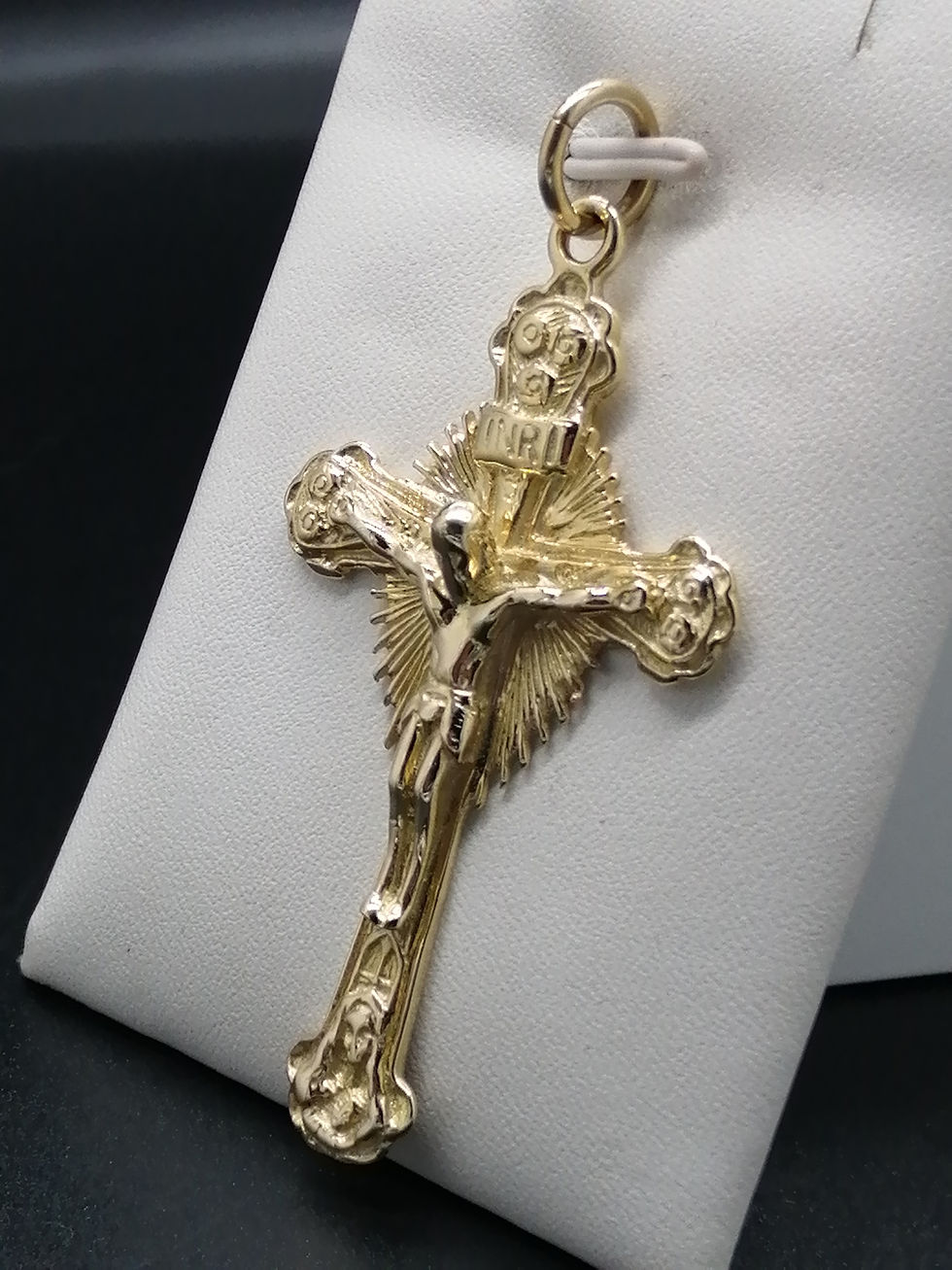 Thumbnail: 9ct Gold Arms of Christ Cross Pendant