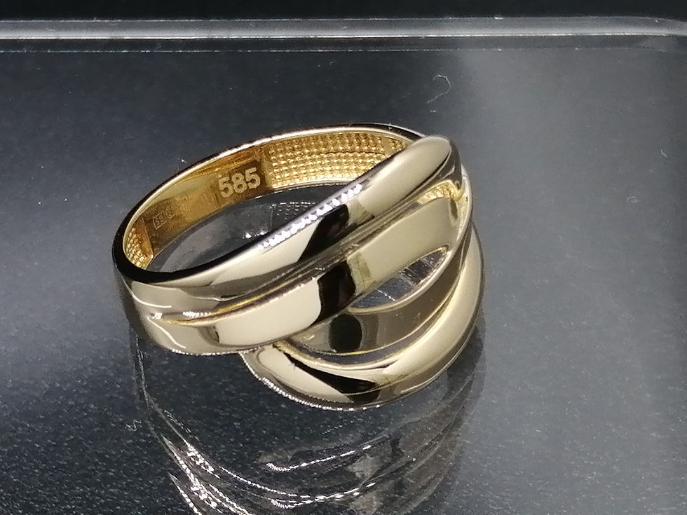 Thumbnail: 14ct Yellow Gold Cross Over Ring