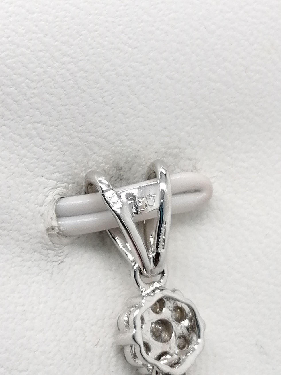 Thumbnail: 18ct White Gold Diamond Clusters Droplet Pendant