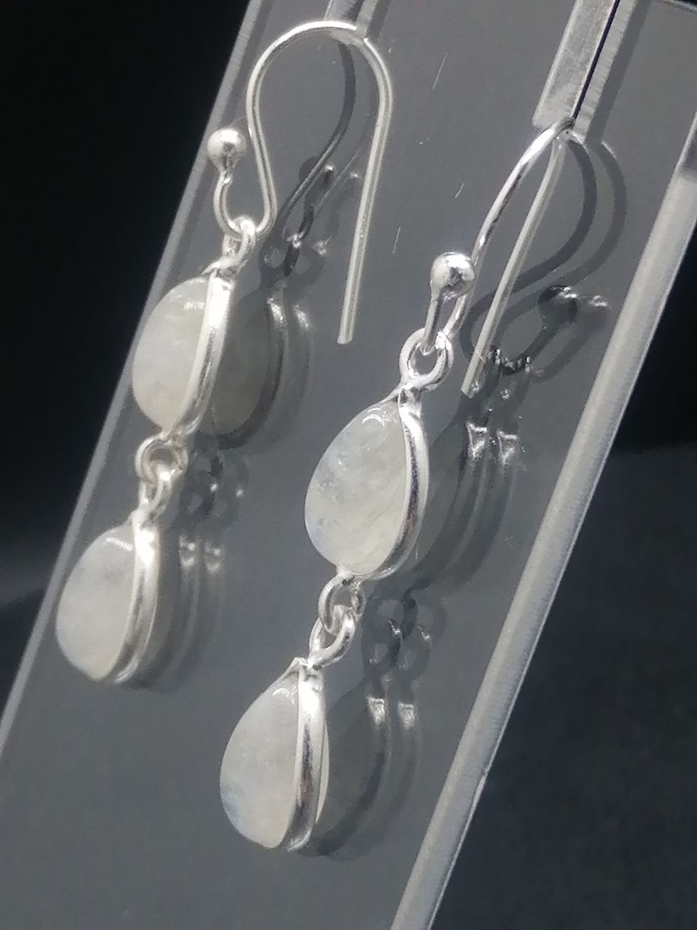 Thumbnail: 925 Silver Moonstone Teardrop Droplets Earrings
