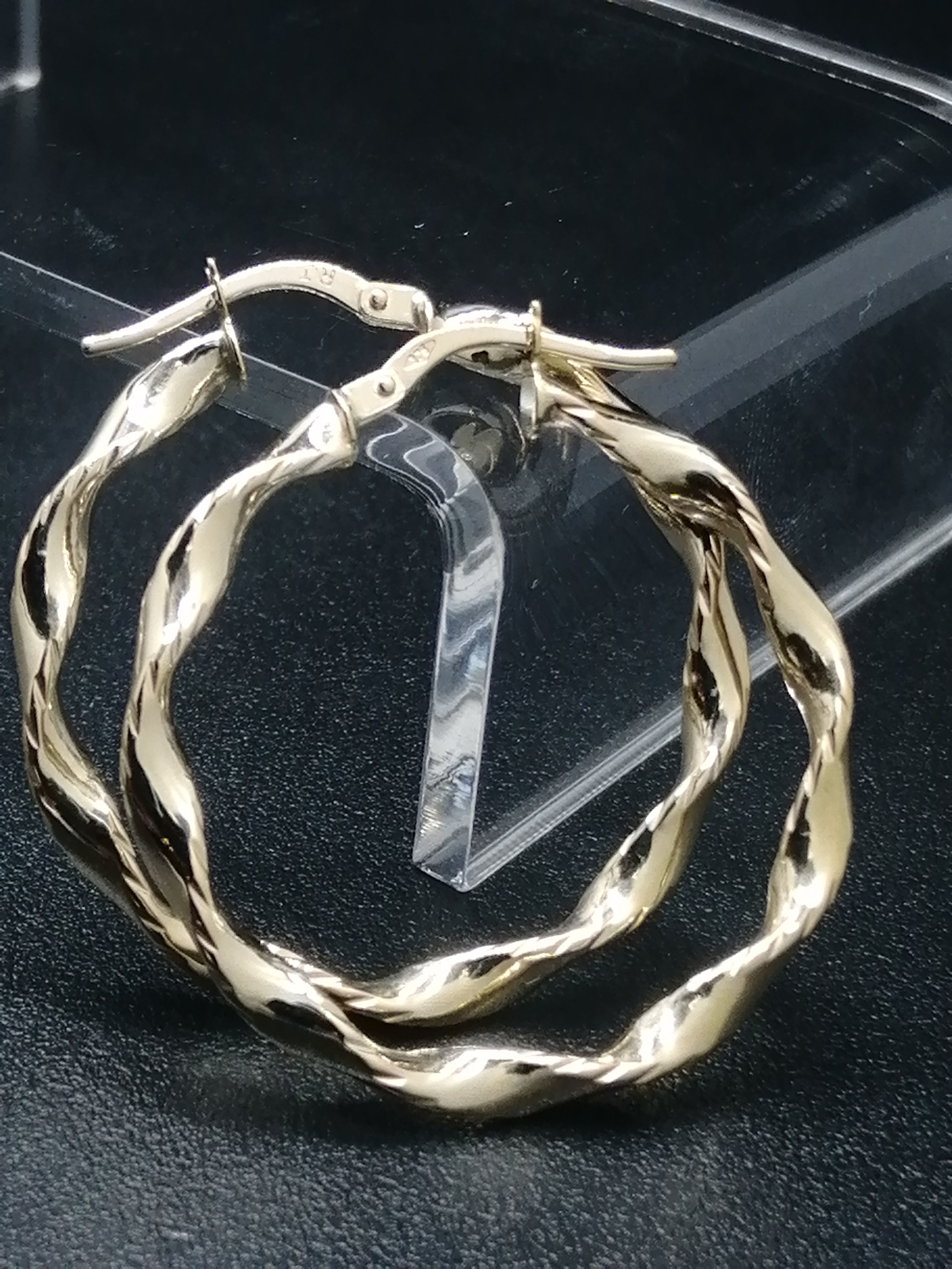 9ct Yellow Gold D/C Twist Hoop Earrings