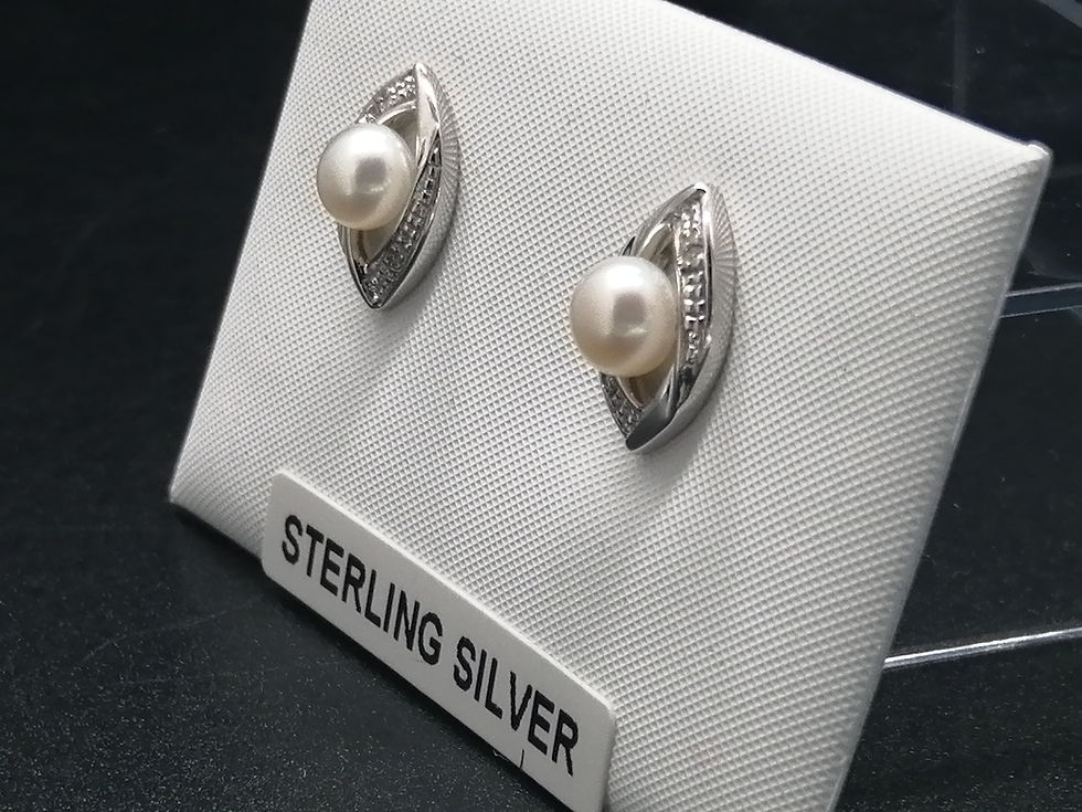 Thumbnail: 925 Silver Diamond & Pearl Bead Marquise Stud Earrings
