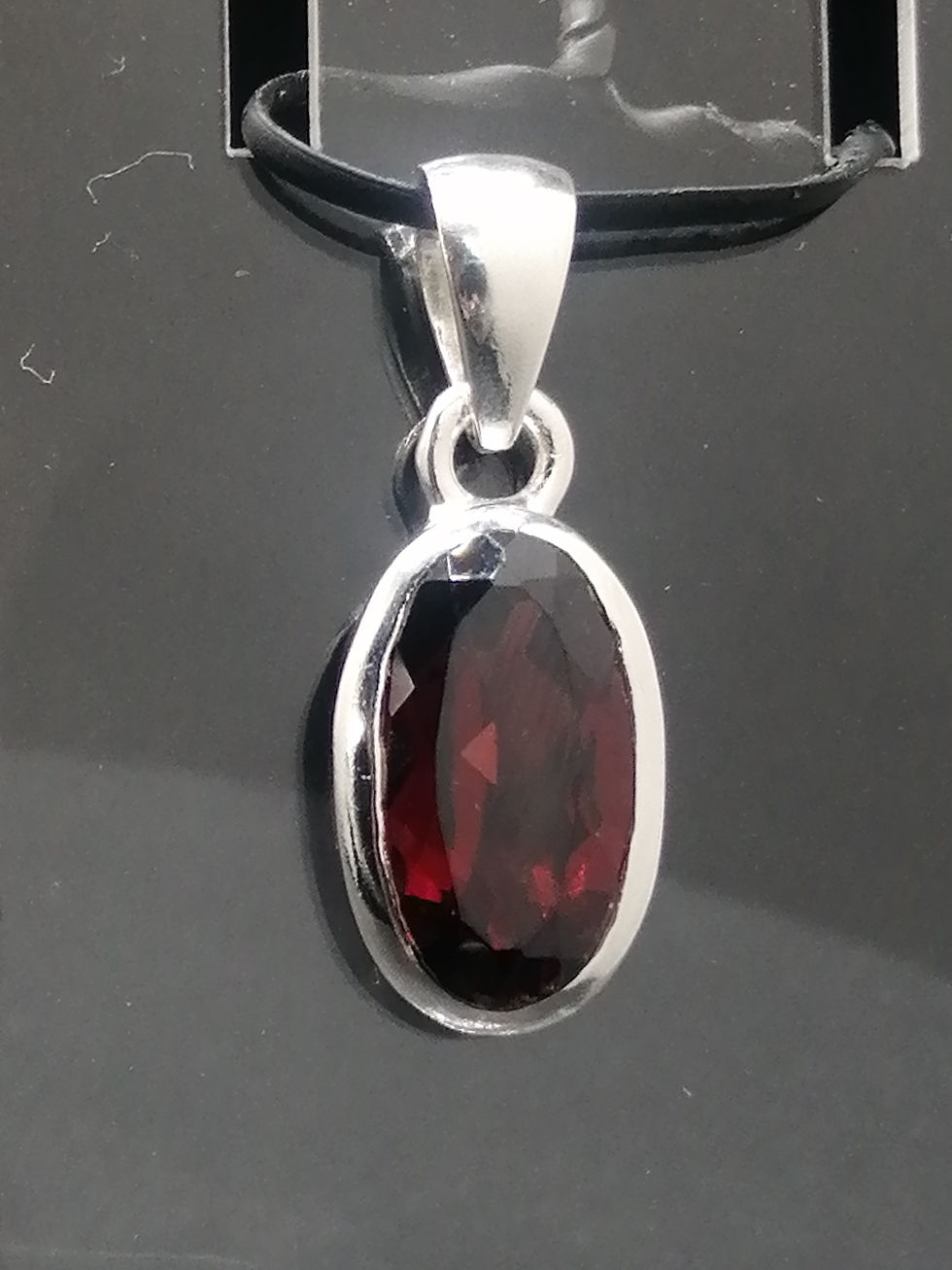Thumbnail: 925 Silver Garnet Rub Over Oval Pendant